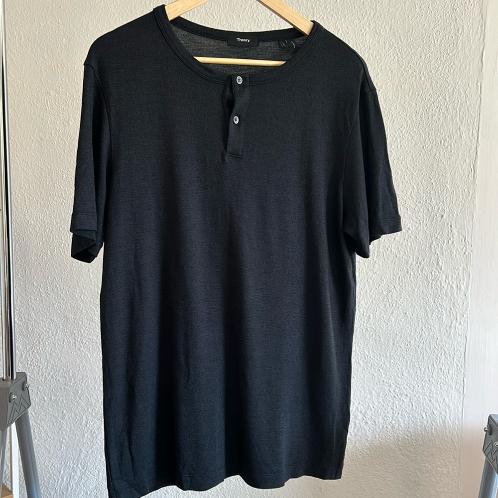 Theory shirt